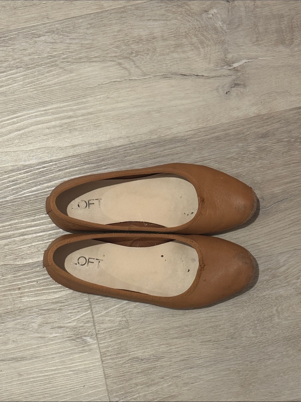 LOFT Women's Cognac Leather Round-Toe Ballet Flats